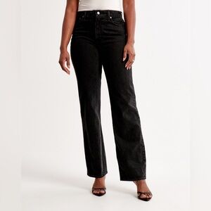 Abercrombie & Fitch The ‘90s Relaxed Jean